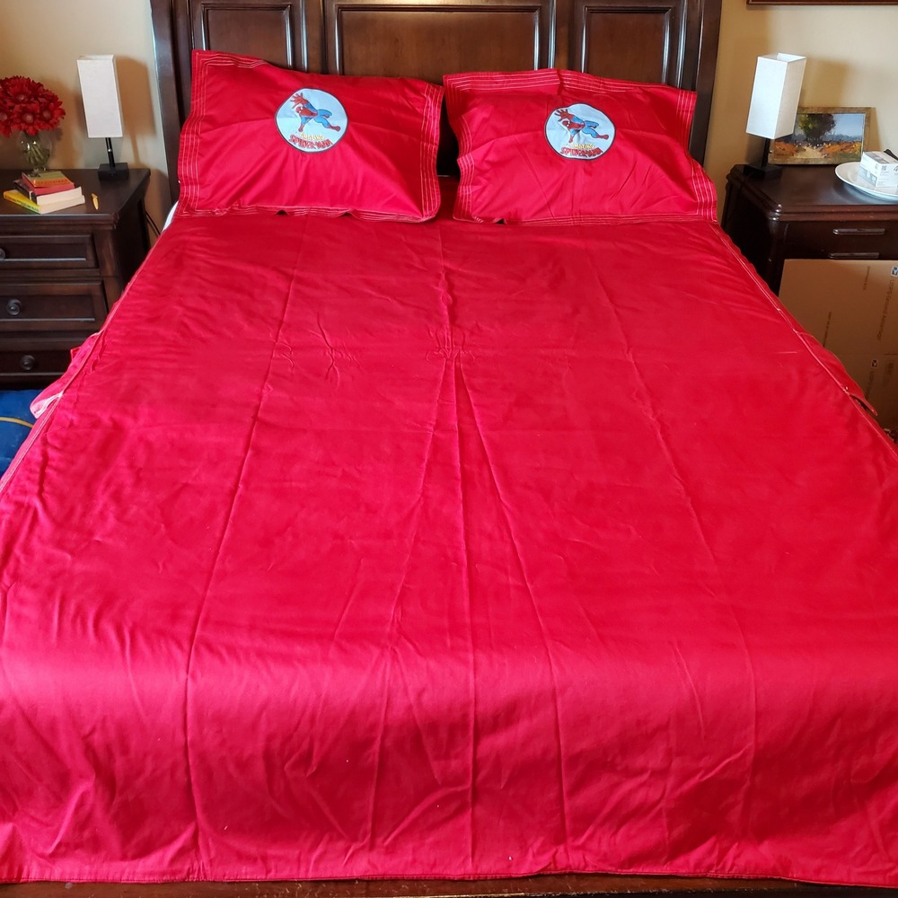 Pottery Barn Kids Marvel Spider-Man Red Cargo Pocket Duvet Cover & 2 Shams Set